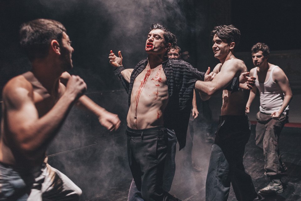 Πρέπει να το δείτε: «Φάουστ» στο ΔΘΠ [εικόνες] | iefimerida.gr 4