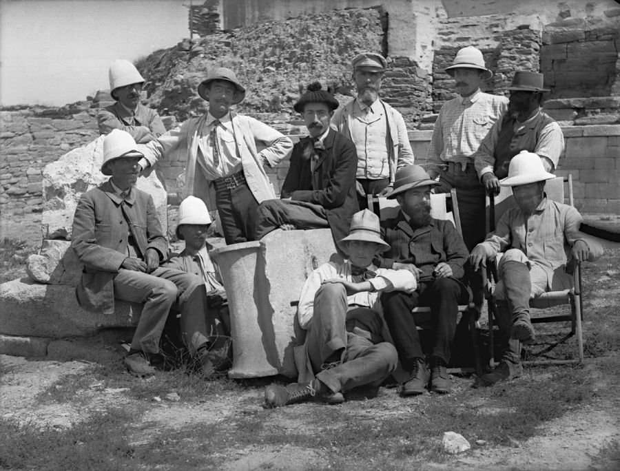 Σημαντικές στιγμές από ιστορικές ανασκαφές στις Κυκλάδες -Οι εργάτες, τα ευρήματα [εικόνες]  | iefimerida.gr 2