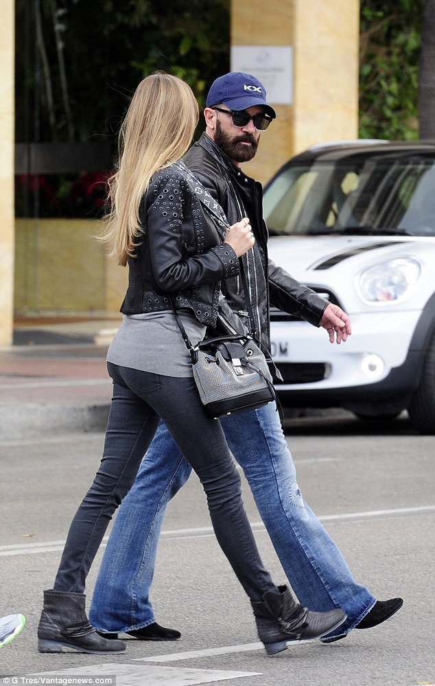 Αντόνιο Μπαντέρας: Θα «τρομάξετε» να τον γνωρίσετε [εικόνες]  | iefimerida.gr 0