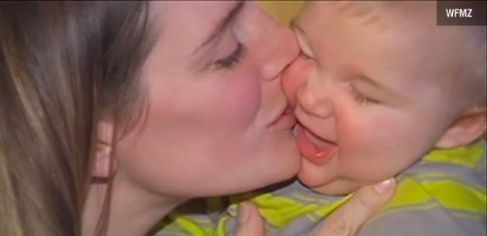 Βρήκε τη μητέρα της μέσω facebook -Την είχε εγκαταλείψει, νεογέννητη, σε ένα  Burger King [εικόνες] | iefimerida.gr 12