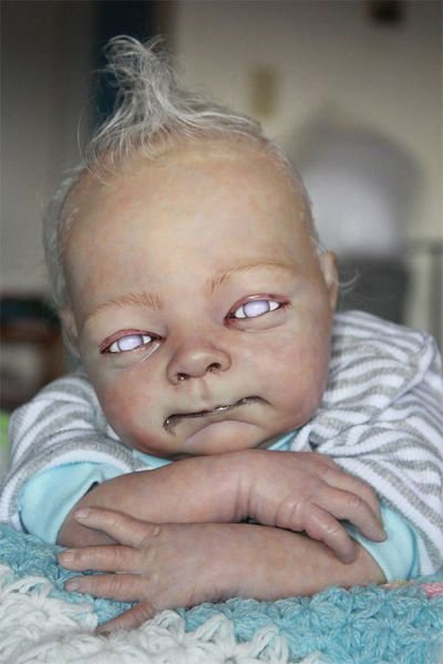 Φρικτά μωρά βρυκόλακες κατακλύζουν την αγορά στις ΗΠΑ [εικόνες] | iefimerida.gr 3