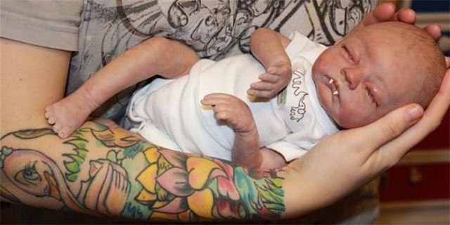 Φρικτά μωρά βρυκόλακες κατακλύζουν την αγορά στις ΗΠΑ [εικόνες] | iefimerida.gr 4