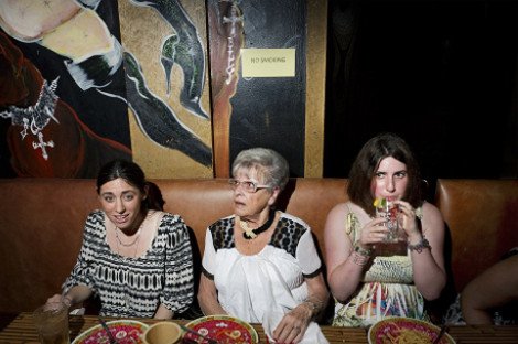 Στα άδυτα των γυναικείων μπάτσελορ πάρτι -Στρίπερ και νάνοι που τα πετούν όλα, ενώ το αλκοόλ ρέει άφθονο [εικόνες] | iefimerida.gr 5