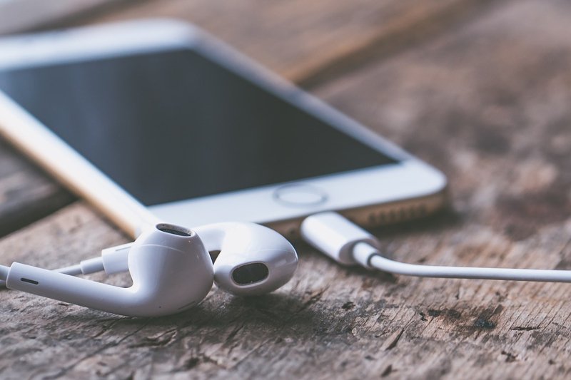 Τρεις τρόποι να μην επιβραδύνεται το iPhone σας -Ο ένας απροσδόκητος | iefimerida.gr 1