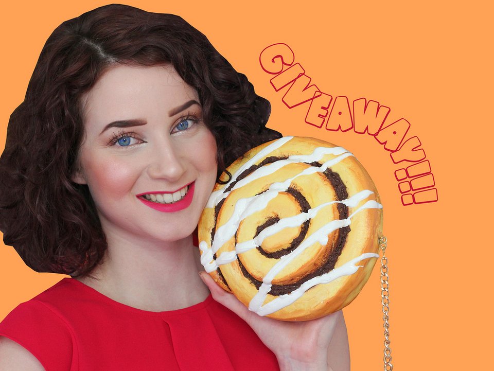 Ολλανδή σχεδιάστρια έκανε τσάντες τα πιο λαχταριστά φαγητά και γλυκά [εικόνες] | iefimerida.gr 0