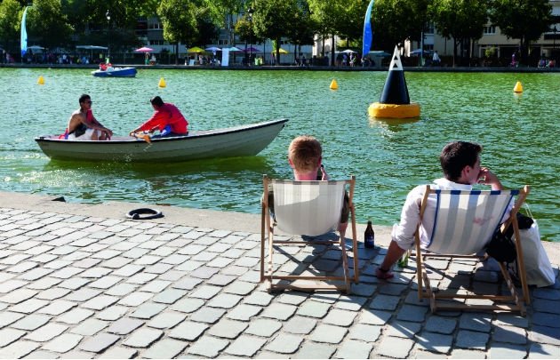 Παρίσι: Εκαναν πισίνες στον Σηκουάνα -Μετράει η ποιότητα ζωής [εικόνες] | iefimerida.gr 11