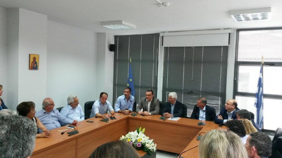 Μπακογιάννης: Το θέμα των απορριμμάτων δεν προσφέρεται για κομματική εκμετάλλευση -Είναι ζήτημα ζωής | iefimerida.gr 1