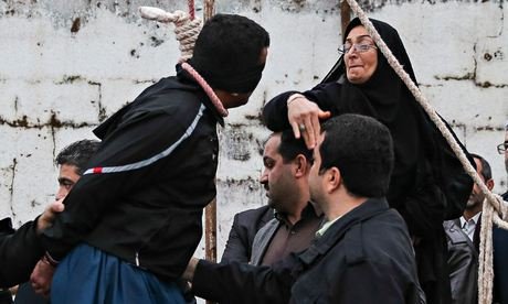 Εσωσαν το δολοφόνο του παιδιού τους από την εκτέλεση: Απίστευτη ανθρωπιά στο Ιράν [εικόνες] | iefimerida.gr 3