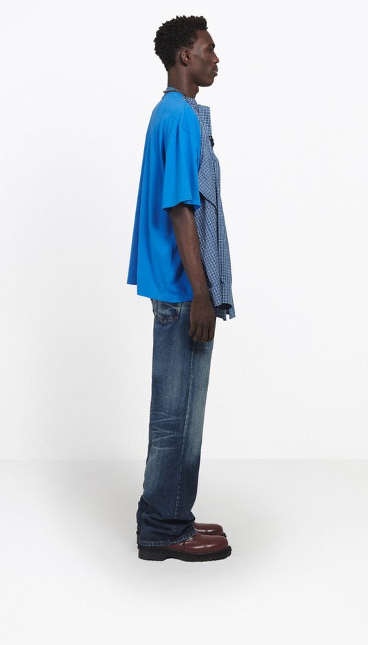 Ο οίκος Balenciaga μας τρολάρει: Πουλάει μπλούζα με πουκάμισο (δύο σε ένα) για 1.290 δολάρια! [εικόνες]  | iefimerida.gr 0