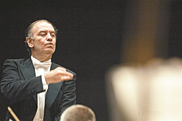 Μοναδικό: Συναυλία στην αρχαία Παλμύρα -Για την απελευθέρωση της πόλης από τους τζιχαντιστές | iefimerida.gr 0