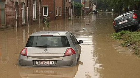 Στο έλεος της κακοκαιρίας τα Βαλκάνια -Δύο νεκροί από πλημμύρες στη Ρουμανία [εικόνες&βίντεο] | iefimerida.gr 1