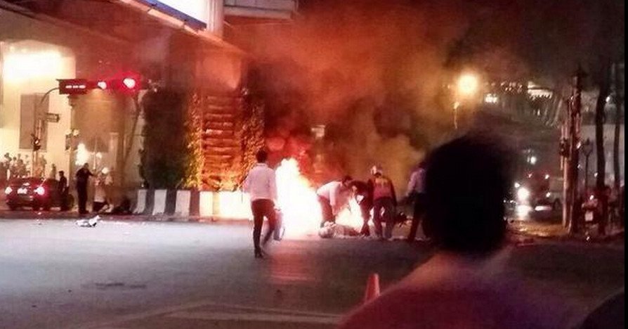 Εκρηξη σε εμπορικό κέντρο της Μπανγκόκ - 27 νεκροί [εικόνες & βίντεο] | iefimerida.gr 5