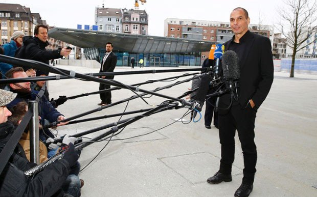 Βαρουφάκης: Ο Ντράγκι δεν είναι έτοιμος να υπερβεί τους κανονισμούς και τη διαδικασία της ΕΚΤ [βίντεο] | iefimerida.gr 1