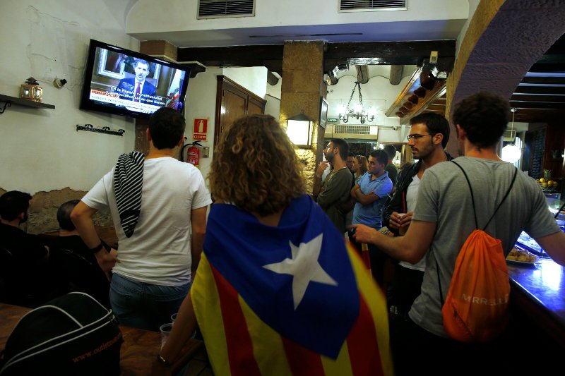 Βαθαίνει η κρίση στην Καταλονία -Οι αυτονομιστές ετοιμάζονται για «πόλεμο» μετά το διάγγελμα του Φελίπε | iefimerida.gr 2
