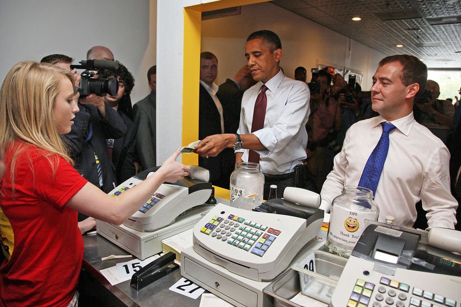 Μπαράκ Ομπάμα: Ενας πρόεδρος που είχε πλάκα [εικόνες] | iefimerida.gr 9