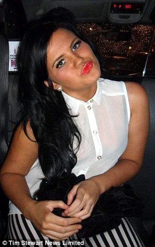 Η νεαρή βρετανίδα που βάφτισε τον Ομπάμα «Μπαράκο Μπάρνερ», νόμιζε ότι είναι πρόεδρος της Αγγλίας [εικόνες] | iefimerida.gr 5