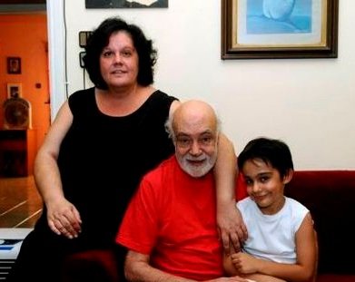 H νέα δοκιμασία για τον Ανδρέα Μπάρκουλη: Ο 12χρονος γιος του πάσχει από τη νόσο Crohn [εικόνες] | iefimerida.gr 0