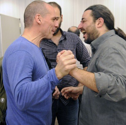 Η απίστευτη εμφάνιση του Γιάνη Βαρουφάκη στην Κ.Ε. του ΣΥΡΙΖΑ [εικόνες] | iefimerida.gr 4