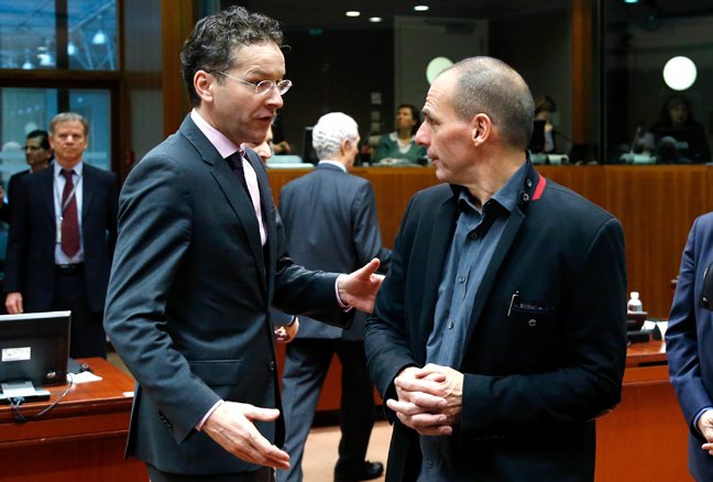 Τα βλέμματα που εισέπραξε ο Βαρουφάκης στις Βρυξέλλες [εικόνες] | iefimerida.gr 5