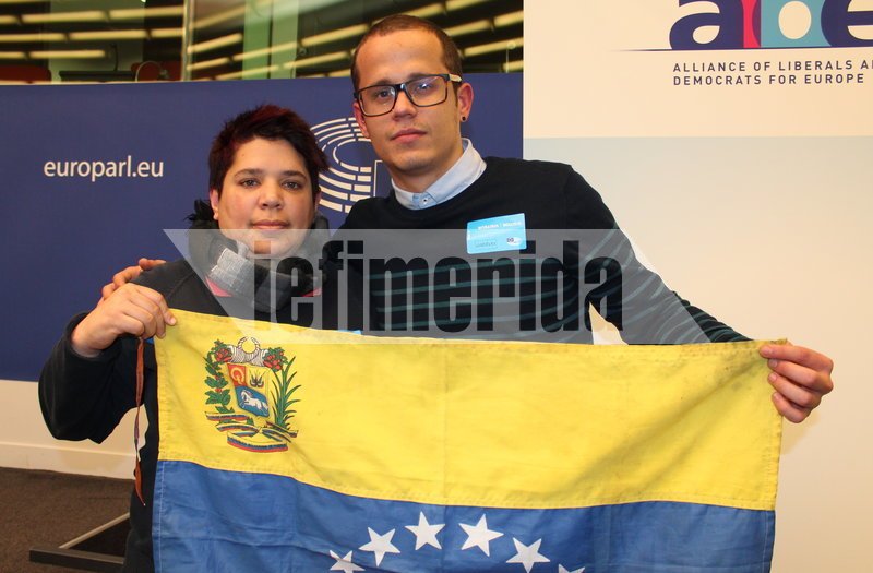 Θύματα βασανιστηρίων από το καθεστώς Μαδούρο μιλούν στο iefimerida – «Με βίασαν, μου έκαναν ηλεκτροσόκ, με μαστίγωσαν» [εικόνες] | iefimerida.gr 1