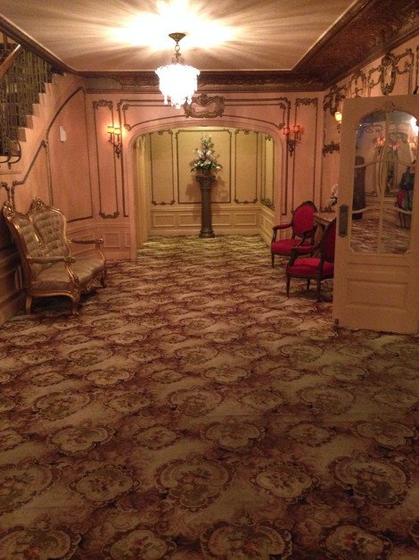 Οταν η φυσική ανάγκη θυμίζει τέχνη: Δημόσιες τουαλέτες αριστουργήματα -Κανείς δεν αρνείται να τις χρησιμοποιήσει [εικόνες] | iefimerida.gr 4