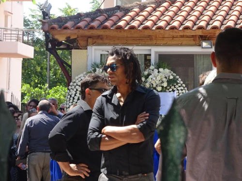 Θρήνος στην κηδεία του 11χρονου Μάριου [εικόνες] | iefimerida.gr 3