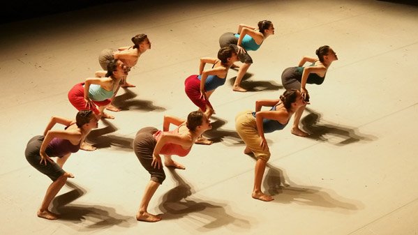 Decadance στο Μέγαρο Μουσικής, με τη φημισμένη ομάδα χορού Batsheva από το Τελ Αβίβ [εικόνες, βίντεο] | iefimerida.gr 0