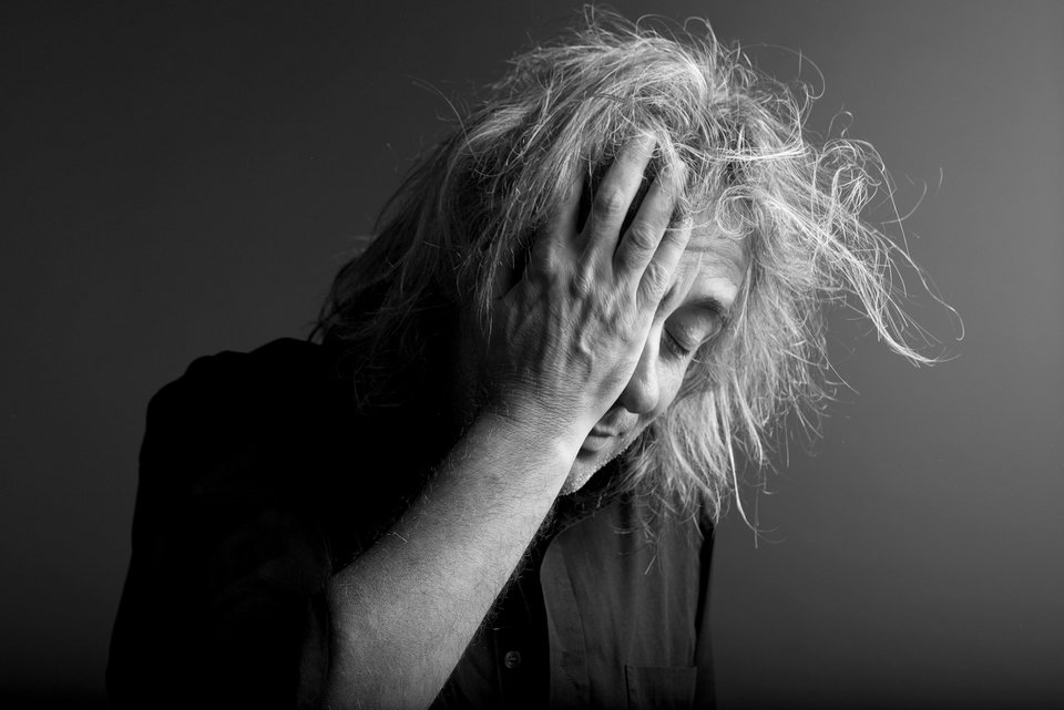 Σε αυτό το Φεστιβάλ υπάρχει όργανο με 25 μέτρα χορδές και ο Αγγελάκας ερμηνεύει Τζον Κέιτζ [πρόγραμμα]  | iefimerida.gr 0