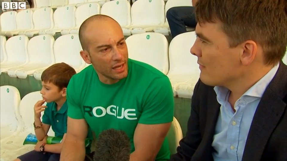 Πώς μάζεψα χρήματα για να πάω τον γιο μου στο γήπεδο [εικόνες] | iefimerida.gr 3