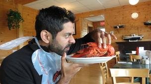 Ο άνθρωπος που βρήκε το νόημα της ζωής: Παράτησε τη δουλειά του, άρχισε να ταξιδεύει σε όλο τον κόσμο και έγινε διάσημος [εικόνες] | iefimerida.gr 1