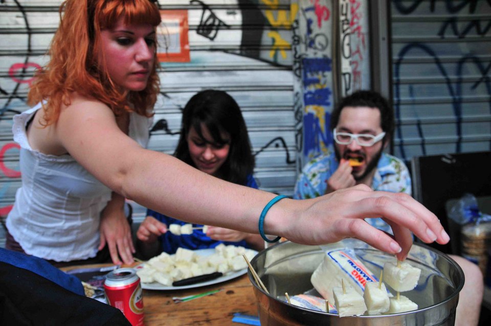  Φέτος διπλό Meet Market, για τα Χριστούγεννα και την Πρωτοχρονιά [εικόνες] | iefimerida.gr 4