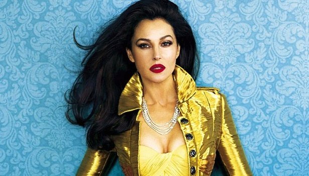 Η Μόνικα Μπελούτσι κλείνει τα 51 της χρόνια και μαγνητίζει [εικόνες]  | iefimerida.gr 4