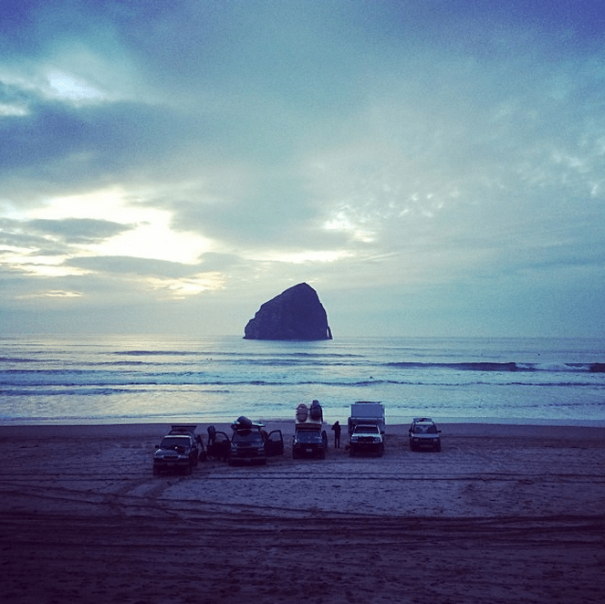 Ο γοητευτικός Αμερικάνος που παράτησε την καριέρα του και δημιούργησε ένα πρωτόγνωρο κίνημα νέων, ρομαντικών νομάδων στις ΗΠΑ [εικόνες] | iefimerida.gr 0