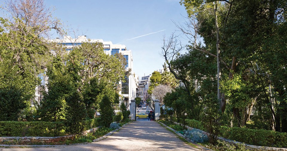 To Πριν και το Μετά του Εθνικού Κήπου: Η νέα εικόνα, οι παρεμβάσεις και η επιστροφή της θέας στην Ακρόπολη [εικόνες] | iefimerida.gr 9