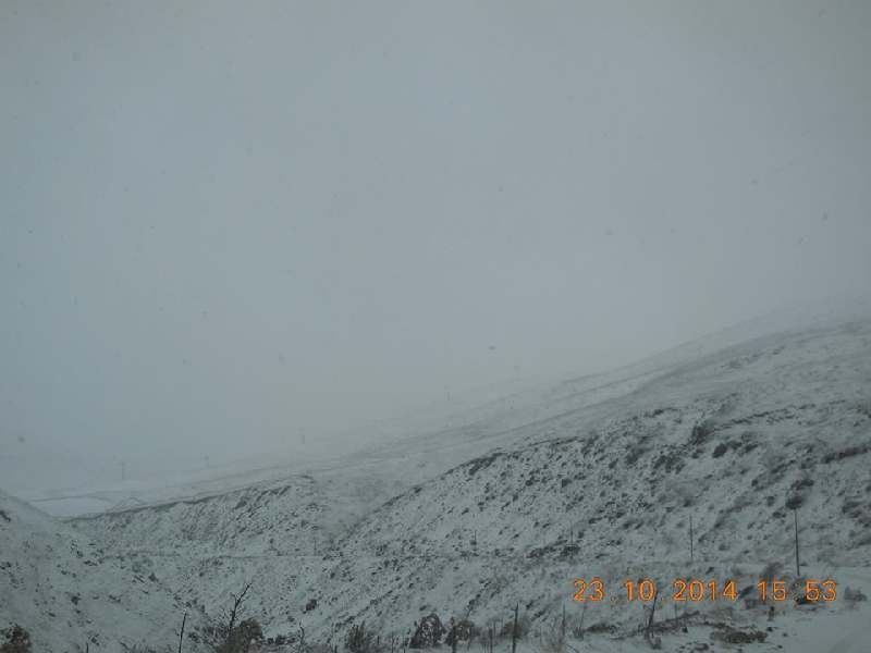  Επεσαν τα πρώτα χιόνια -Στα λευκά ντύθηκε το Βελούχι [εικόνες] | iefimerida.gr 1