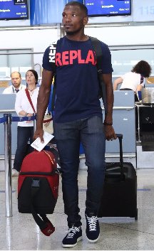 O Ολυμπιακός αναχώρησε για Βελιγράδι με την νέα REPLAY casual ενδυμασία της σεζόν 2017/2018 [εικόνες] | iefimerida.gr 11