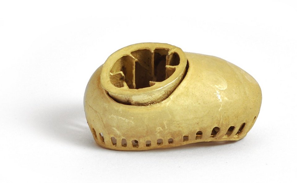 Ολες οι τάσεις του σύγχρονου καλλιτεχνικού κοσμήματος στο Μουσείο Μπενάκη [εικόνες]  | iefimerida.gr 1