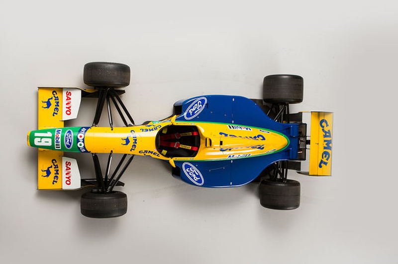 Το μονοθέσιο Benetton Ford του Schumacher πωλείται προς 300.000 ευρώ | iefimerida.gr 2