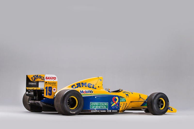 Το μονοθέσιο Benetton Ford του Schumacher πωλείται προς 300.000 ευρώ | iefimerida.gr 3