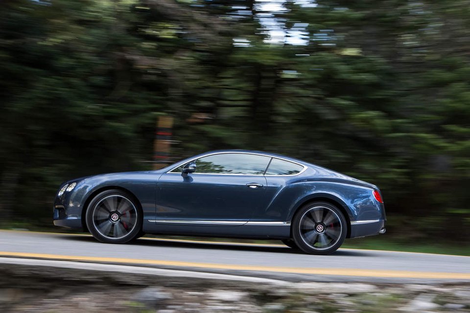 Η Bentley είναι η πιο επιτυχημένη μάρκα υπερ-πολυτελείας παγκοσμίως | iefimerida.gr 3