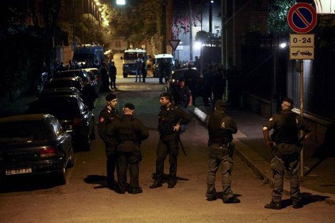 Ο Πούτιν ήπιε ποτό... άφτερ στο σπίτι του Μπερλουσκόνι – Πήγε στις δύο τα χαράματα, έφυγε στις τέσσερις | iefimerida.gr 2