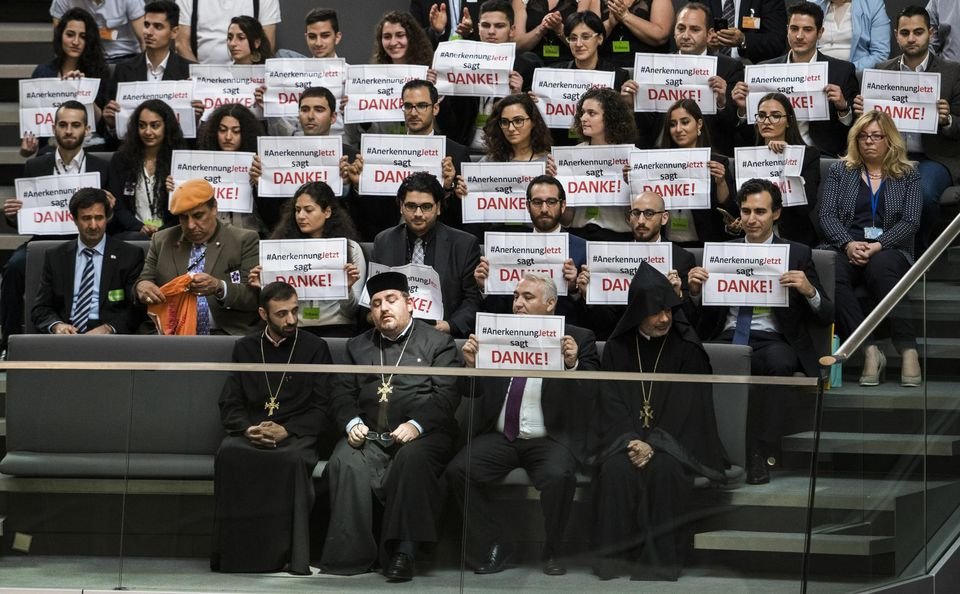 «Πόλεμος» Τουρκίας-Γερμανίας για τη γενοκτονία των Αρμενίων | iefimerida.gr 0
