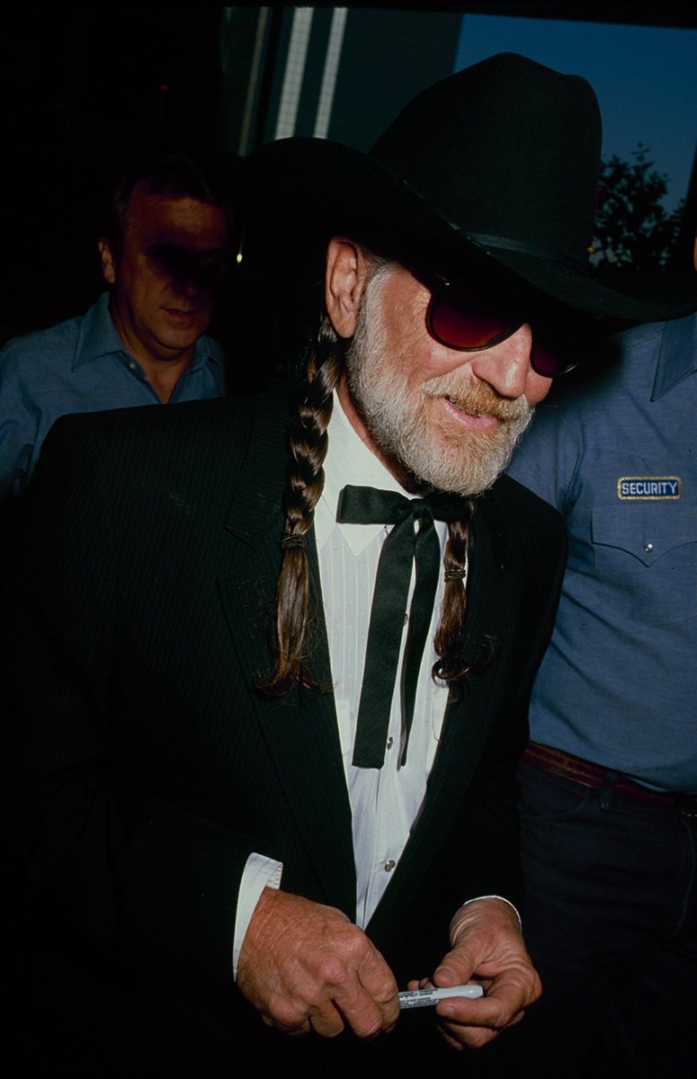 Oι πιο θρυλικές κοτσίδες στην Ιστορία: Από τη Μάτα Χάρι στην Κέιτ Μος [εικόνες] | iefimerida.gr 10