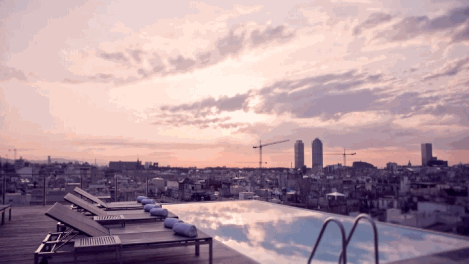 Οι 8 καλύτερες πισίνες ξενοδοχείων της Ευρώπης – Η μία στην Εκάλη [εικόνες] | iefimerida.gr 4