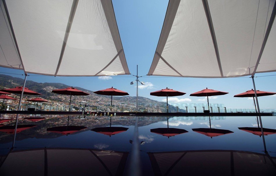 Οι 8 καλύτερες πισίνες ξενοδοχείων της Ευρώπης – Η μία στην Εκάλη [εικόνες] | iefimerida.gr 7