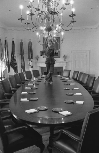 Ο φωτογράφος των προέδρων - Ακυκλοφόρητα στιγμιότυπα απο τον Λευκό Οίκο [εικόνες] | iefimerida.gr 1