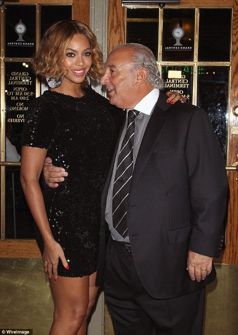 Το φόρεμα των 104 ευρώ της Μπιγιονσέ που τρέλανε τη Νέα Υόρκη [εικόνες] | iefimerida.gr 2