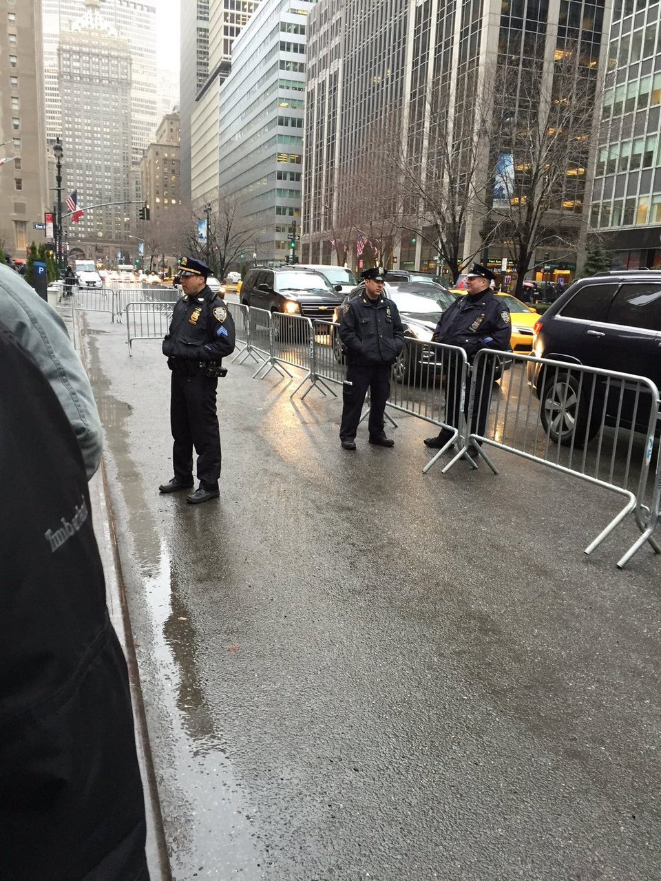 Οργάνωσαν διαδήλωση εναντίον της Beyonce -Αλλά δεν εμφανίστηκε κανείς [εικόνες] | iefimerida.gr 0