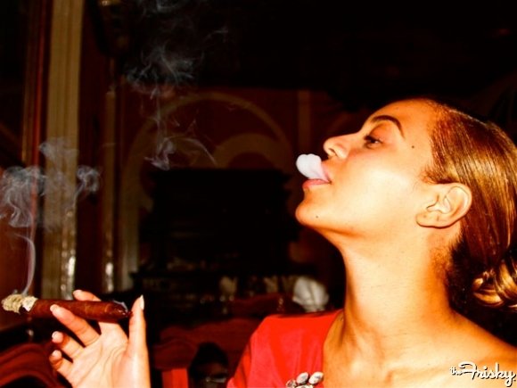 Η Μπιγονσέ ποστάρει τις πιο προσωπικές, αδημοσίευτες φωτογραφίες της [εικόνες] | iefimerida.gr 3