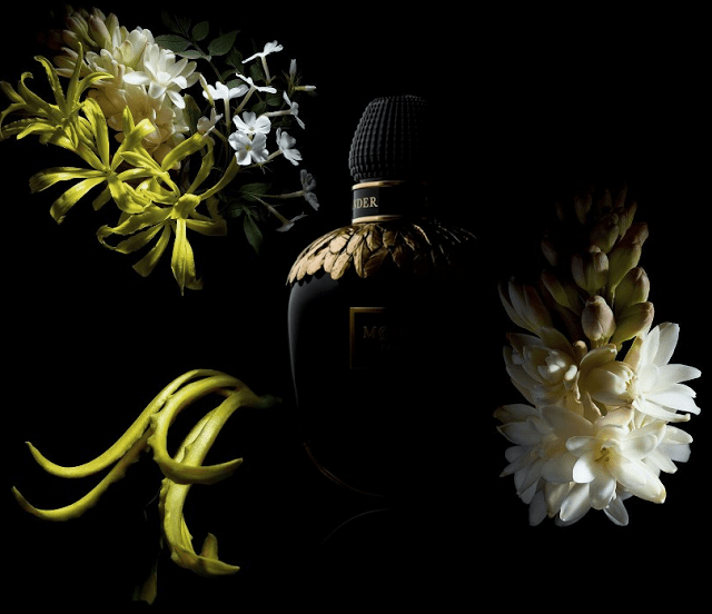 McQueen Parfum – Το νέο πολυτελές άρωμα του βρετανικού οίκου κοστίζει 350 ευρώ!  [εικόνες] | iefimerida.gr 0